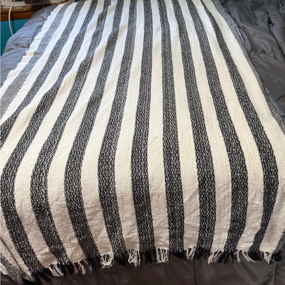 Black White Striped Throw Blanket with Fringe Roughly 73"x44"